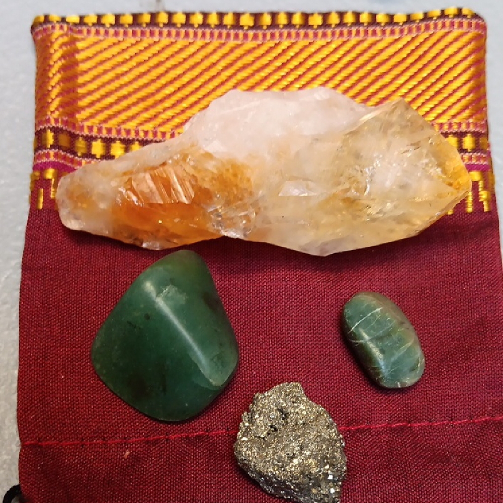 Business Savvy Crystal Set with Pouch
